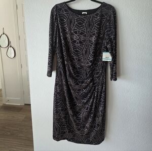Women's Black Metallic Patterned Ruched Dress Fitted